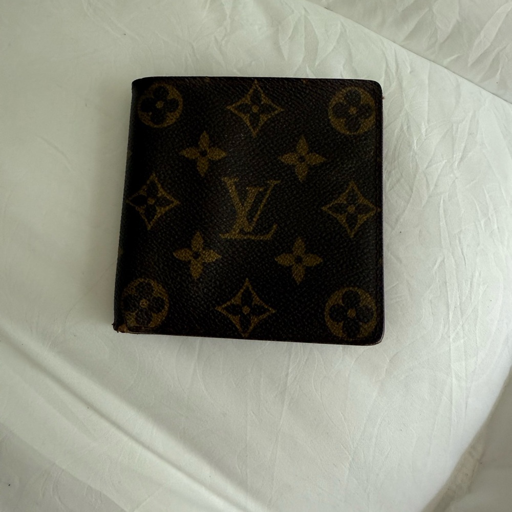 Louis Vuitton Brown Bifold Wallet Monogram